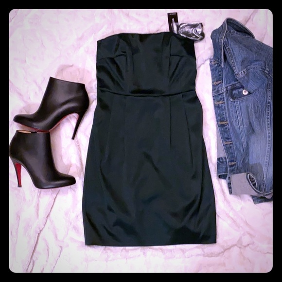 Express Dresses & Skirts - NWT. Express Emerald Green Party Dress!